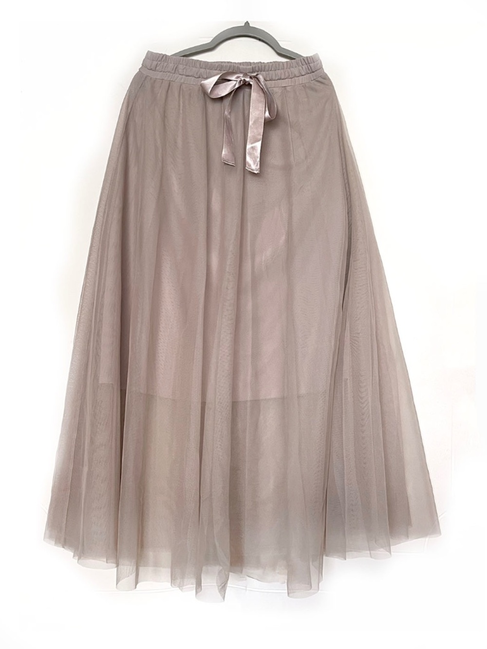 Vince Camuto Women's Beige Tulle Mesh Maxi Skirt Size: S